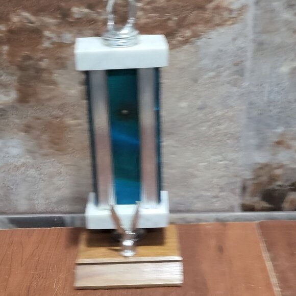 Vintage Golf Trophy Female Golfer Figurine Missing Golf Club - Picture 11 of 13